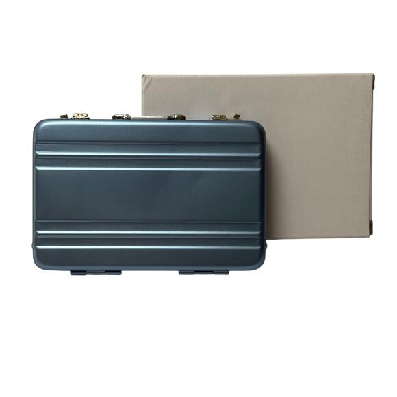 Mini Metal Briefcase Card Holder Blue Aluminum Alloy Case New - Picture 2 of 5